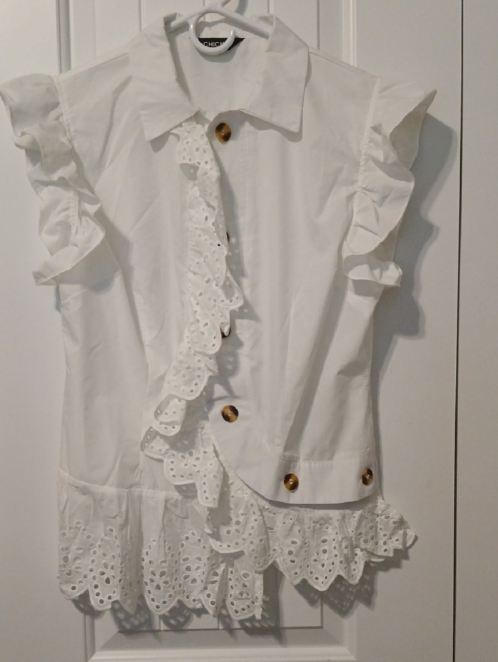 CHICME white ruffle eyelet button-down blouse With Curved Button Front